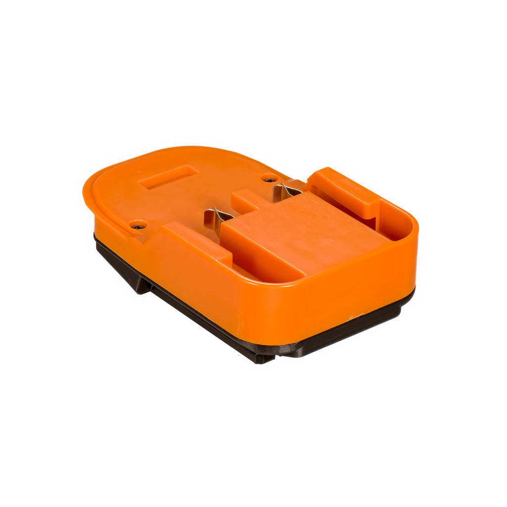 RIDGID 18V to Hart 20V battery adapter - RIDGID battery-side connection with twin copper blades and fixing screws