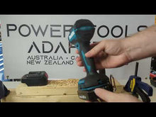 Load and play video in Gallery viewer, Makita 18V to Bosch (Blue) 18V Battery Adapter
